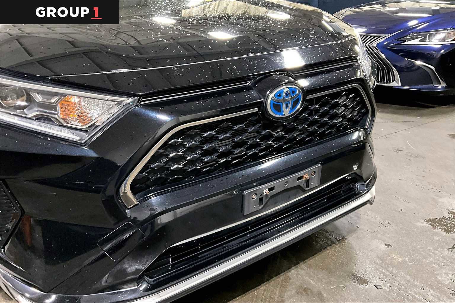 Used 2021 Toyota RAV4 SE AWD/4WD image 30