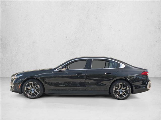 Certified 2025 BMW i5 xDrive40 w/ Premium Package AWD/4WD image 5