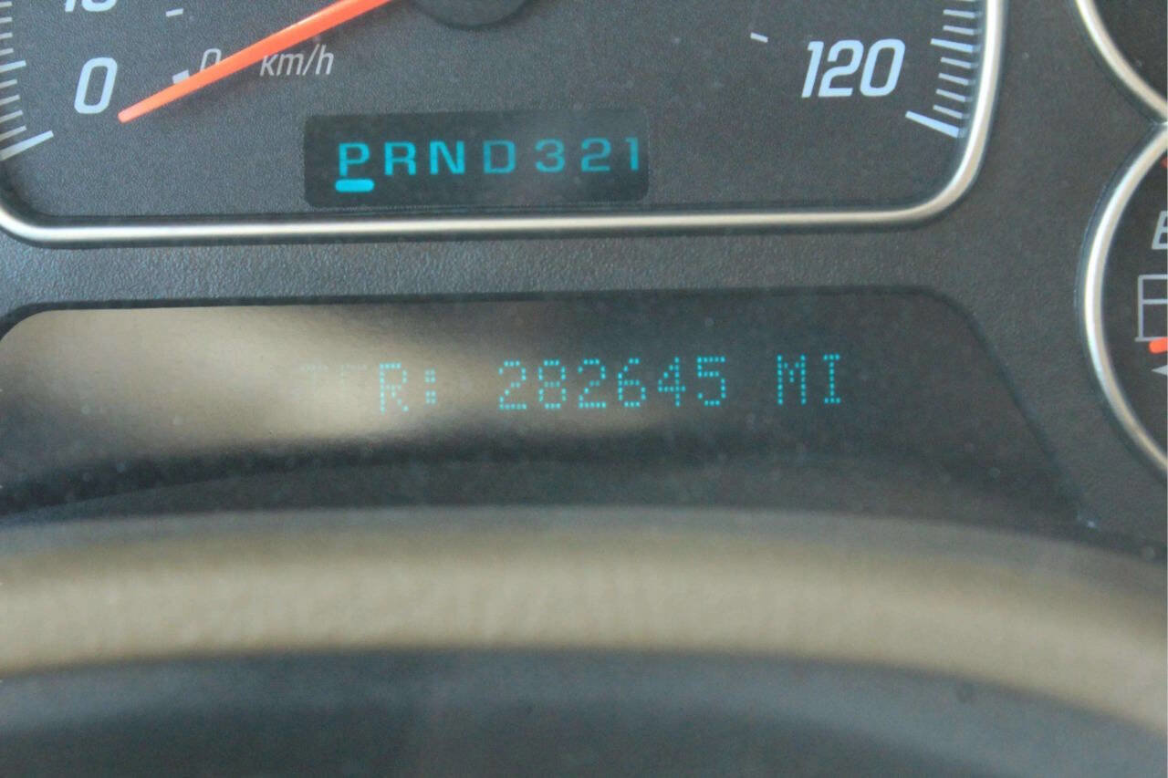 Used 2003 GMC Envoy SLT image 8