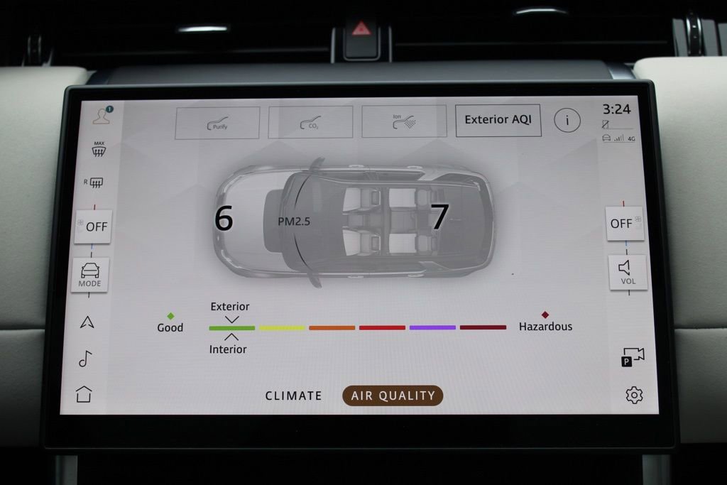 Certified 2025 Land Rover Discovery Sport S image 25