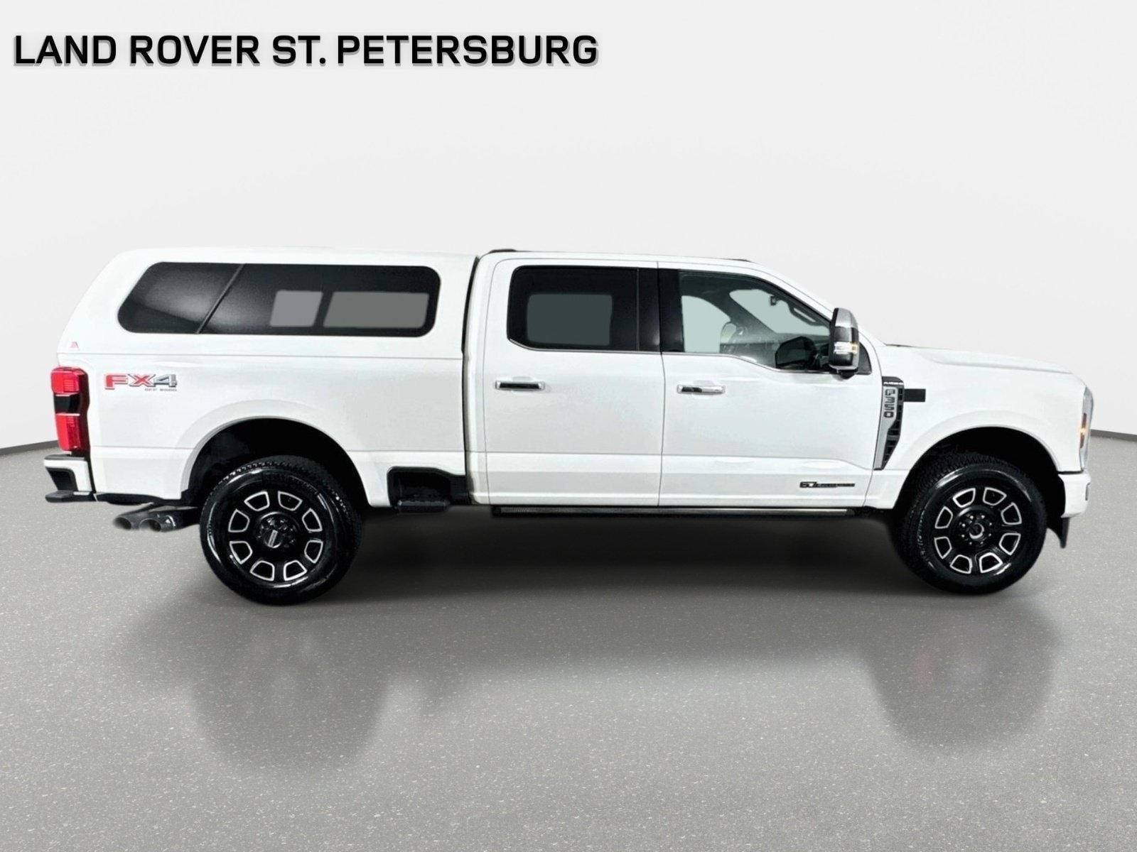 Used 2024 Ford F350 Platinum w/ FX4 Off-Road Package AWD/4WD image 5