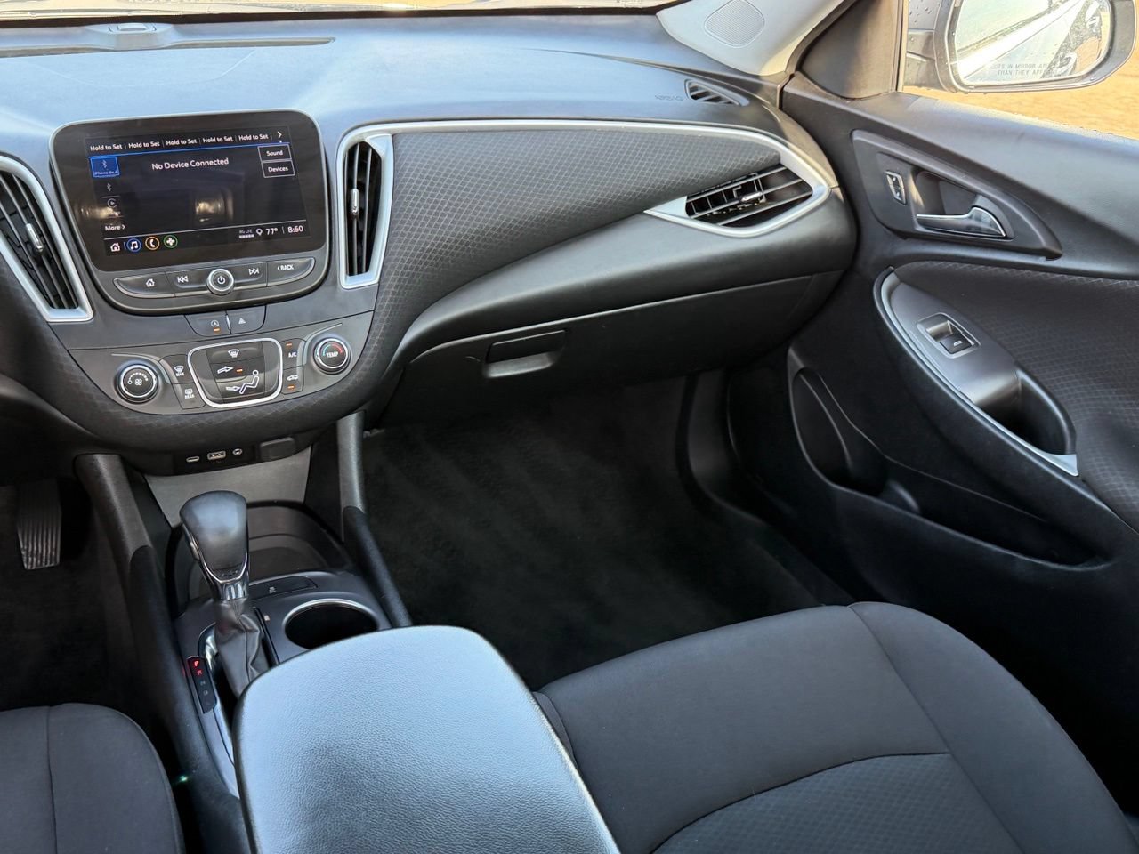 Used 2024 Chevrolet Malibu LS FWD image 14