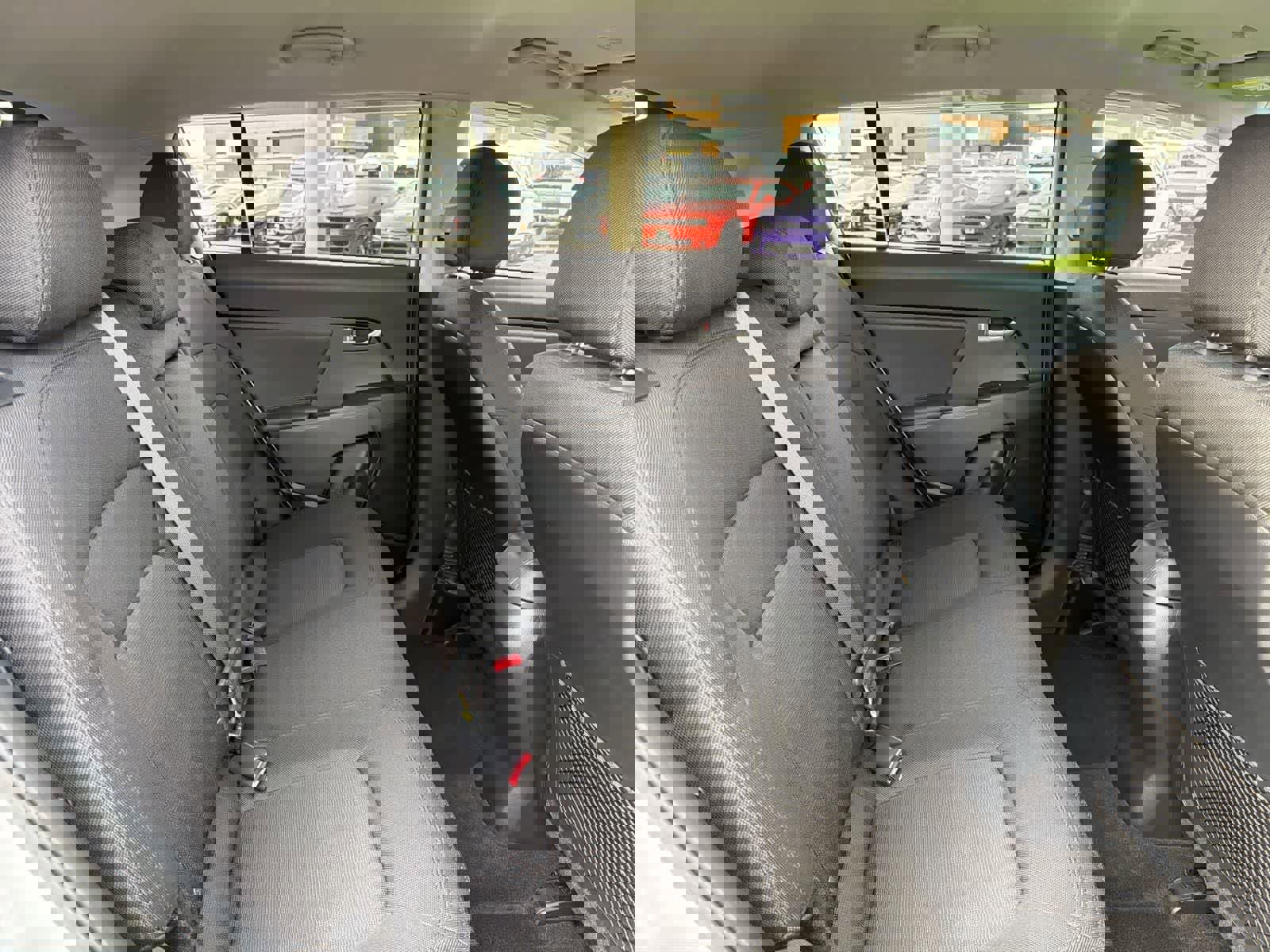 Used 2013 Kia Sportage LX image 28