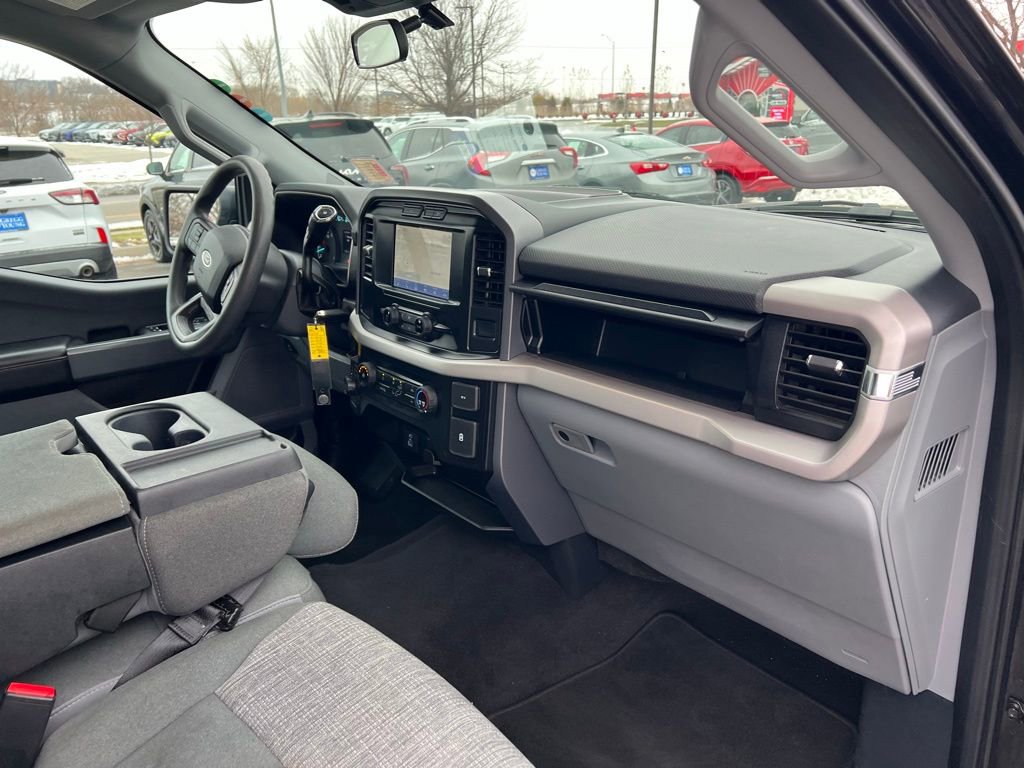 Used 2023 Ford F150 XLT AWD/4WD image 24
