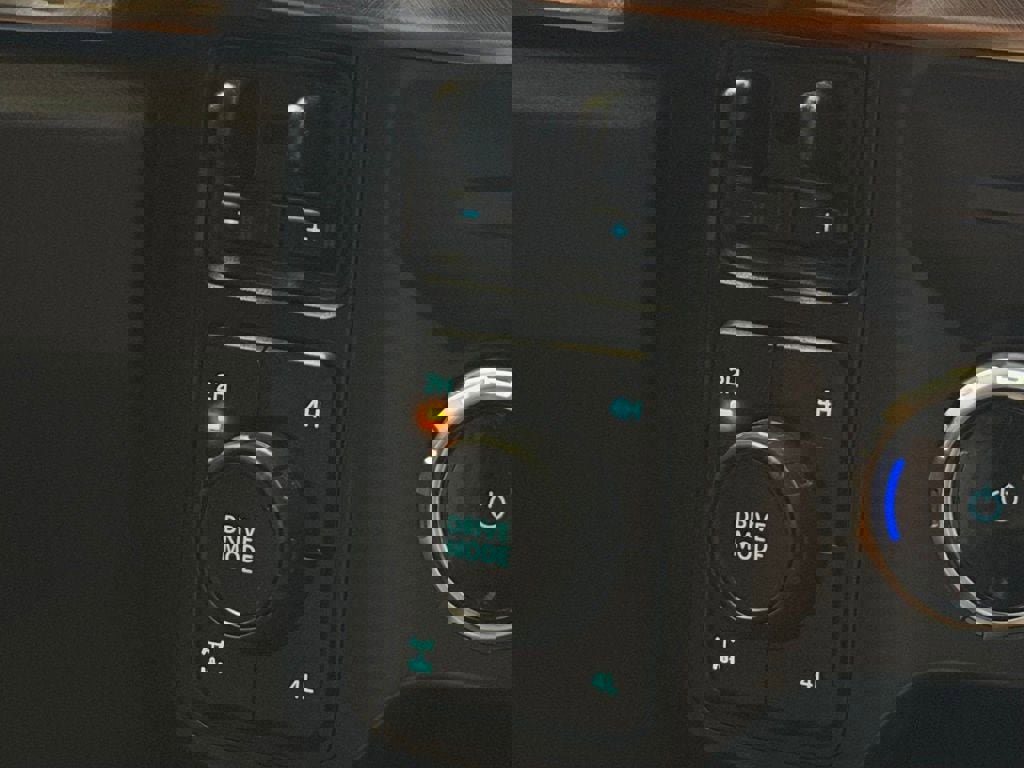 Used 2023 Ford F250 King Ranch image 18