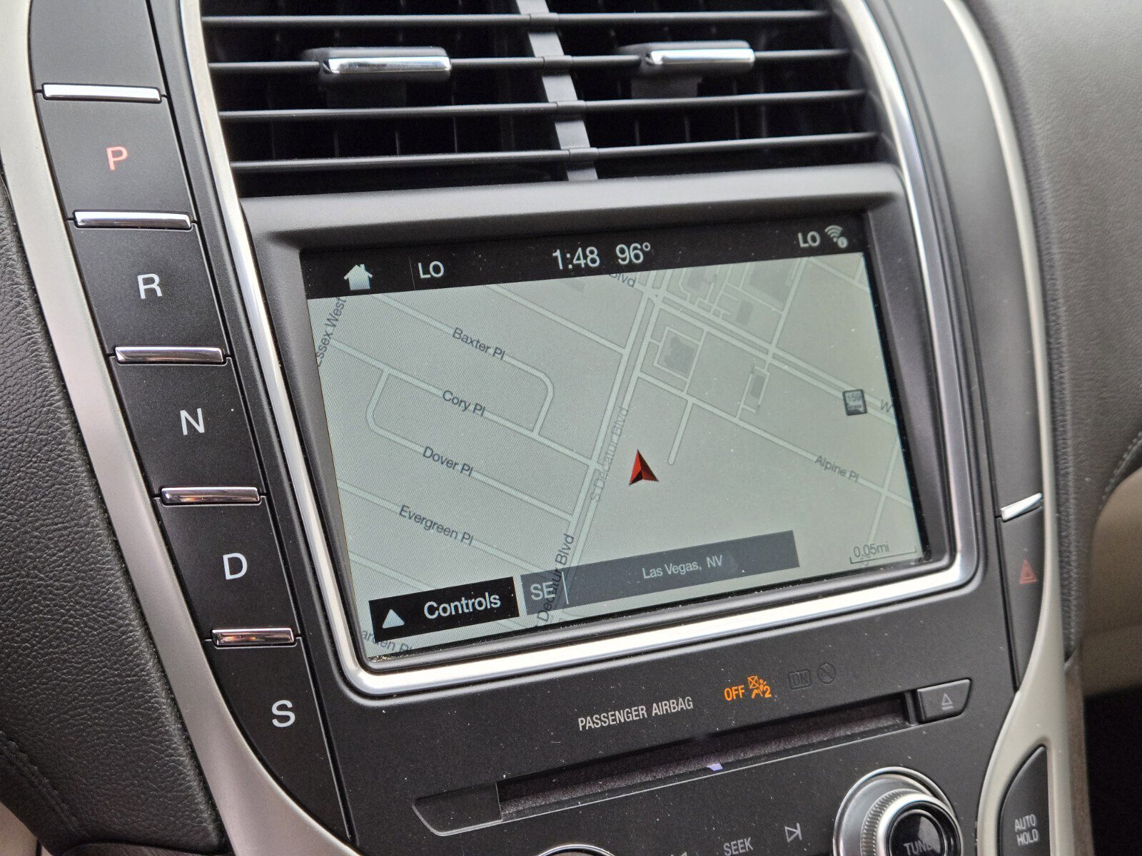 Used 2018 Lincoln MKX Select w/ Select Plus Package FWD image 21