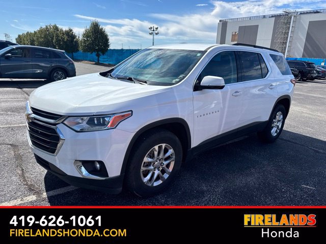 Used 2020 Chevrolet Traverse LT w/ Driver Confidence II Package AWD/4WD image 2