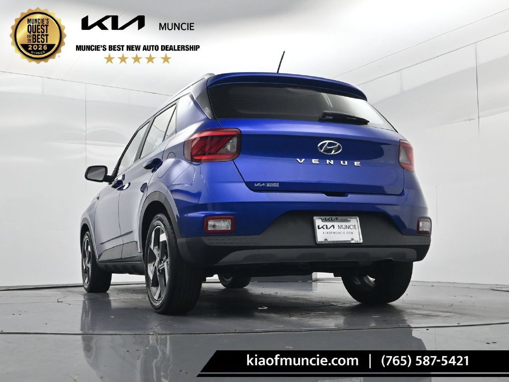 Used 2024 Hyundai Venue SEL FWD image 39