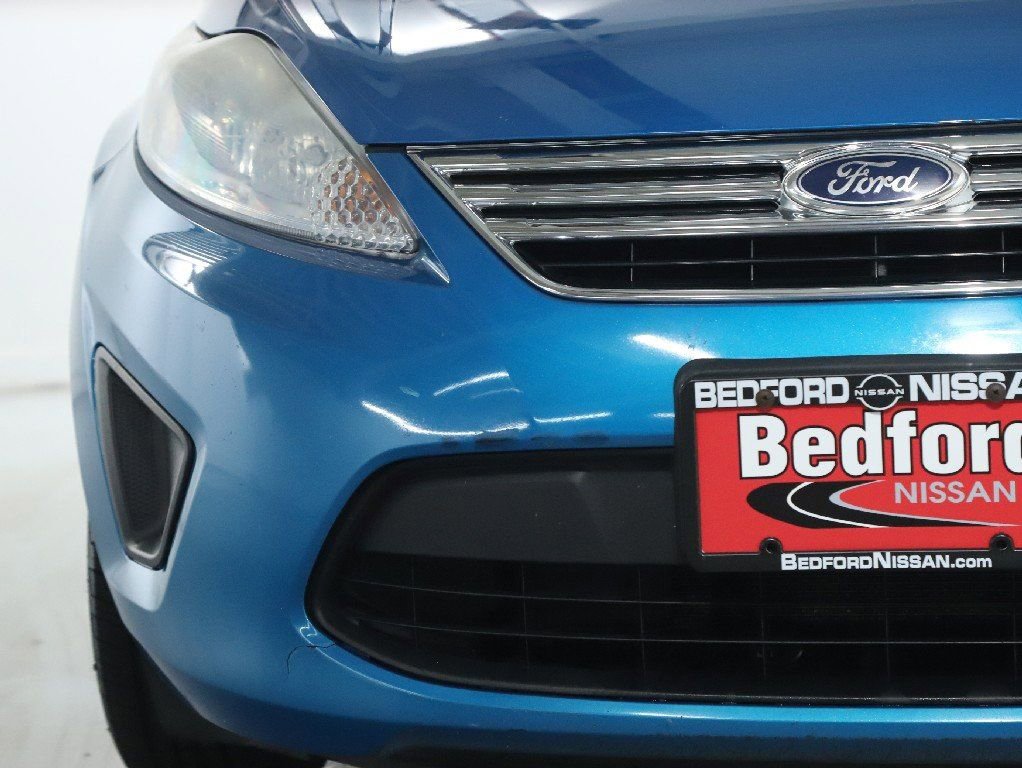 Used 2013 Ford Fiesta SE image 7
