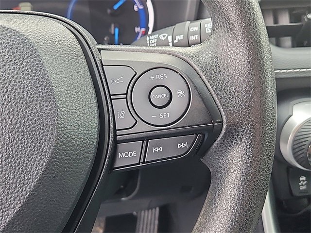Used 2024 Toyota RAV4 XLE image 21
