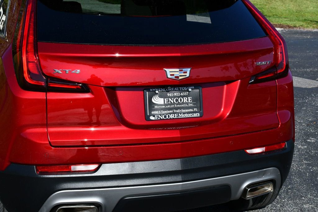 Used 2021 Cadillac XT4 Premium Luxury w/ Driver Awareness Package image 10