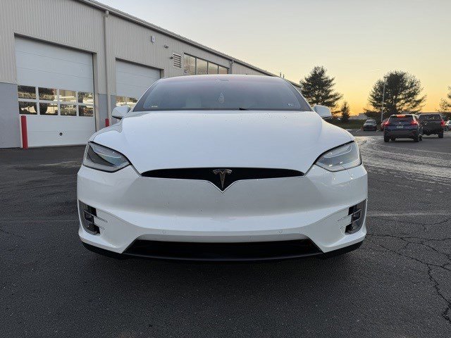 Used 2016 Tesla Model X P90D image 11