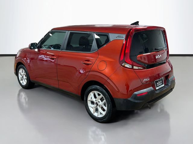 Certified 2022 Kia Soul LX w/ Technology Package image 5