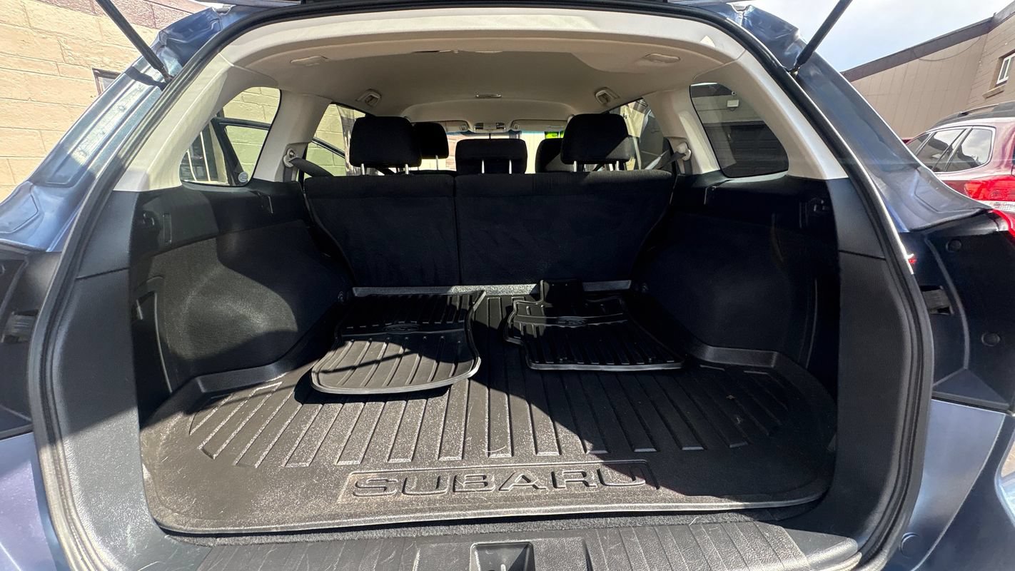 Used 2013 Subaru Outback 2.5i Premium AWD/4WD image 21