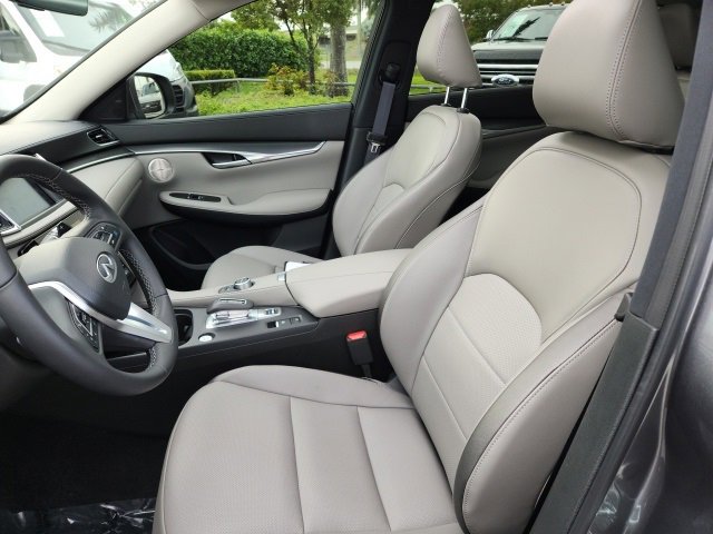 Used 2025 INFINITI QX50 Luxe image 18