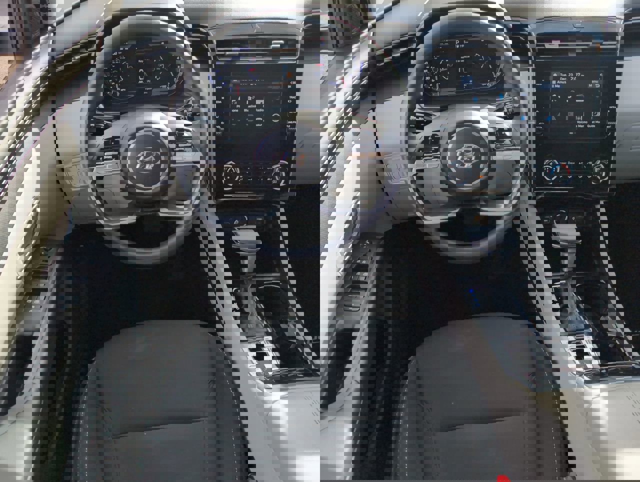 Used 2023 Hyundai Tucson SEL image 13