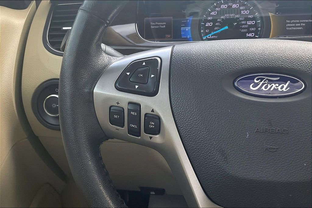 Used 2017 Ford Taurus Limited image 17