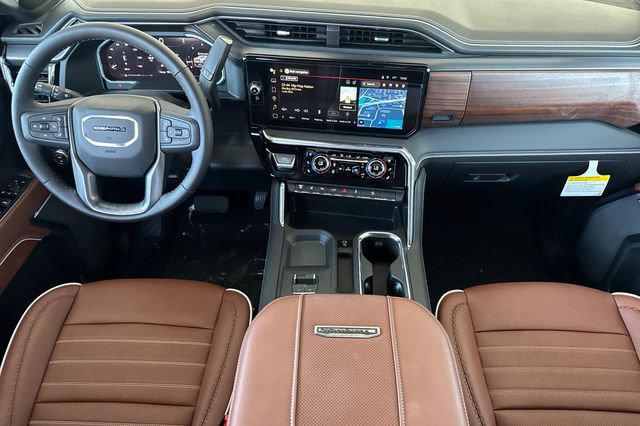 New 2026 GMC Sierra 2500 Denali Ultimate AWD/4WD image 15