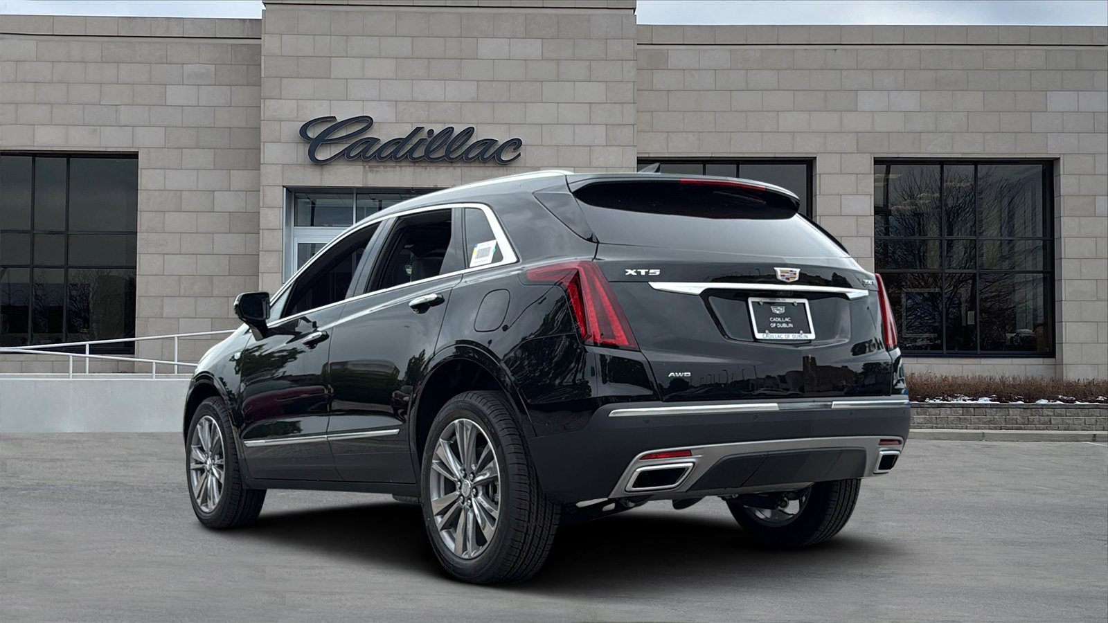 New 2026 Cadillac XT5 Premium Luxury w/ Driver Assist Package AWD/4WD image 4