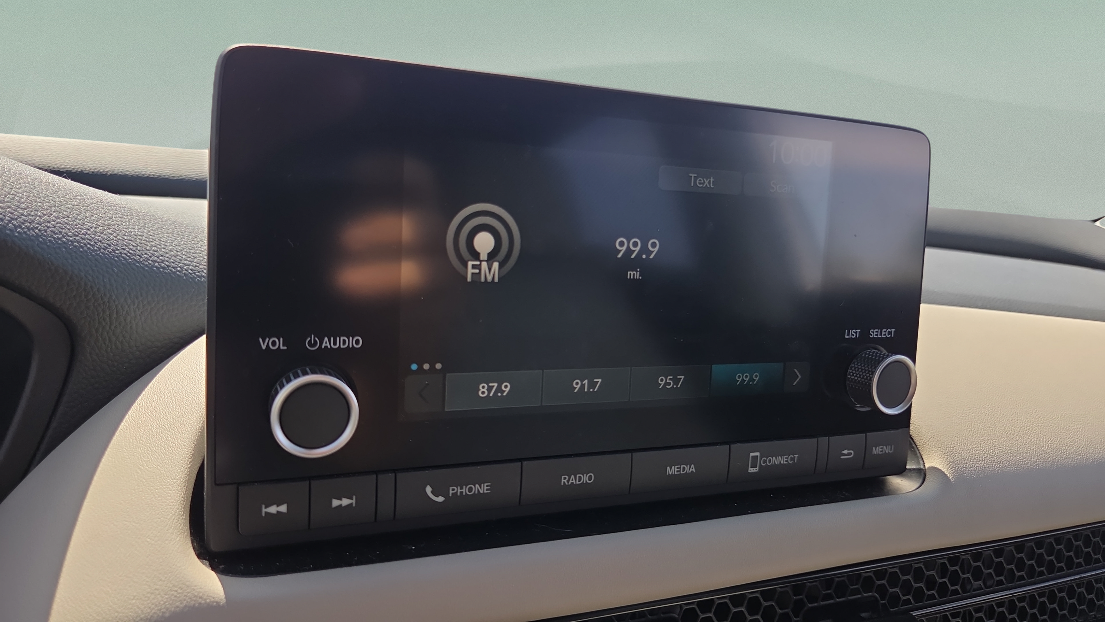Certified 2023 Honda HR-V LX image 20