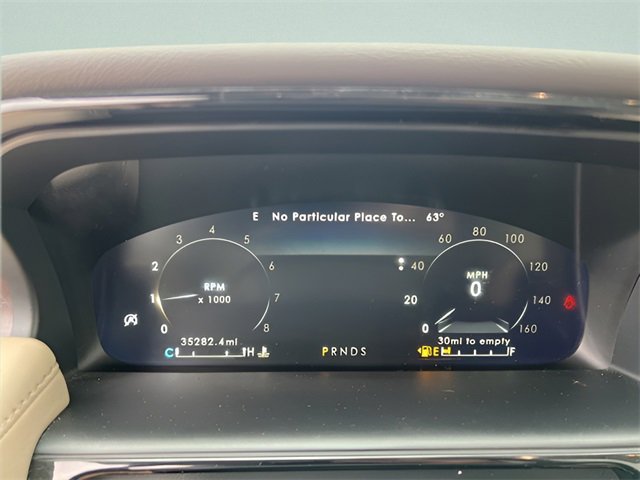 Used 2022 Lincoln Nautilus Reserve image 13