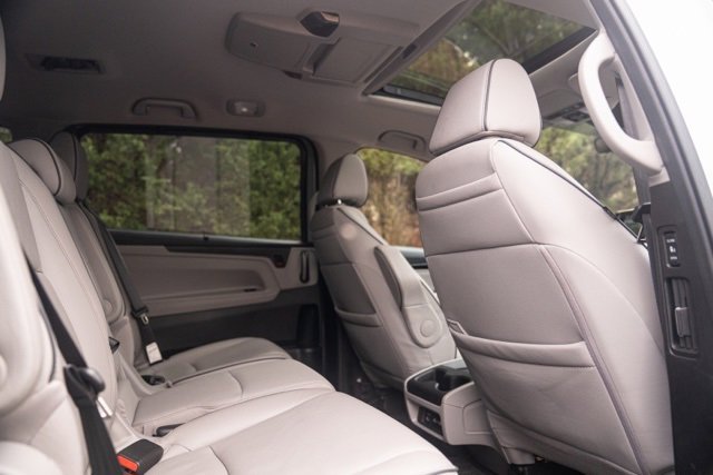 Used 2023 Honda Odyssey Elite image 59