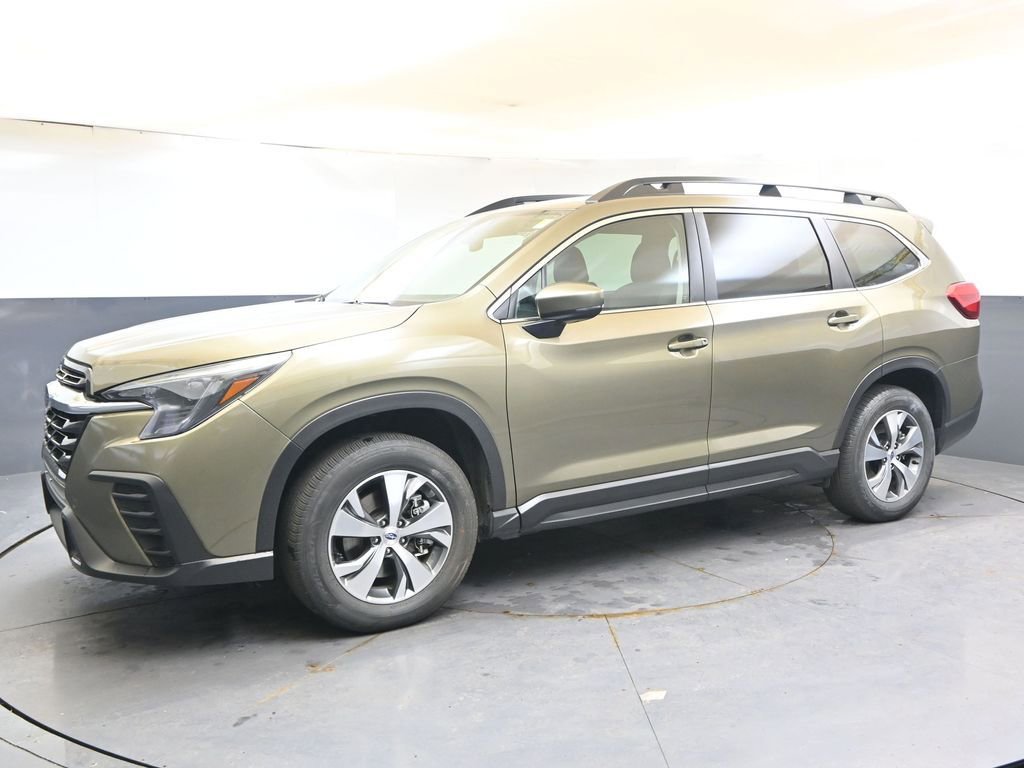Certified 2025 Subaru Ascent Premium AWD/4WD image 2