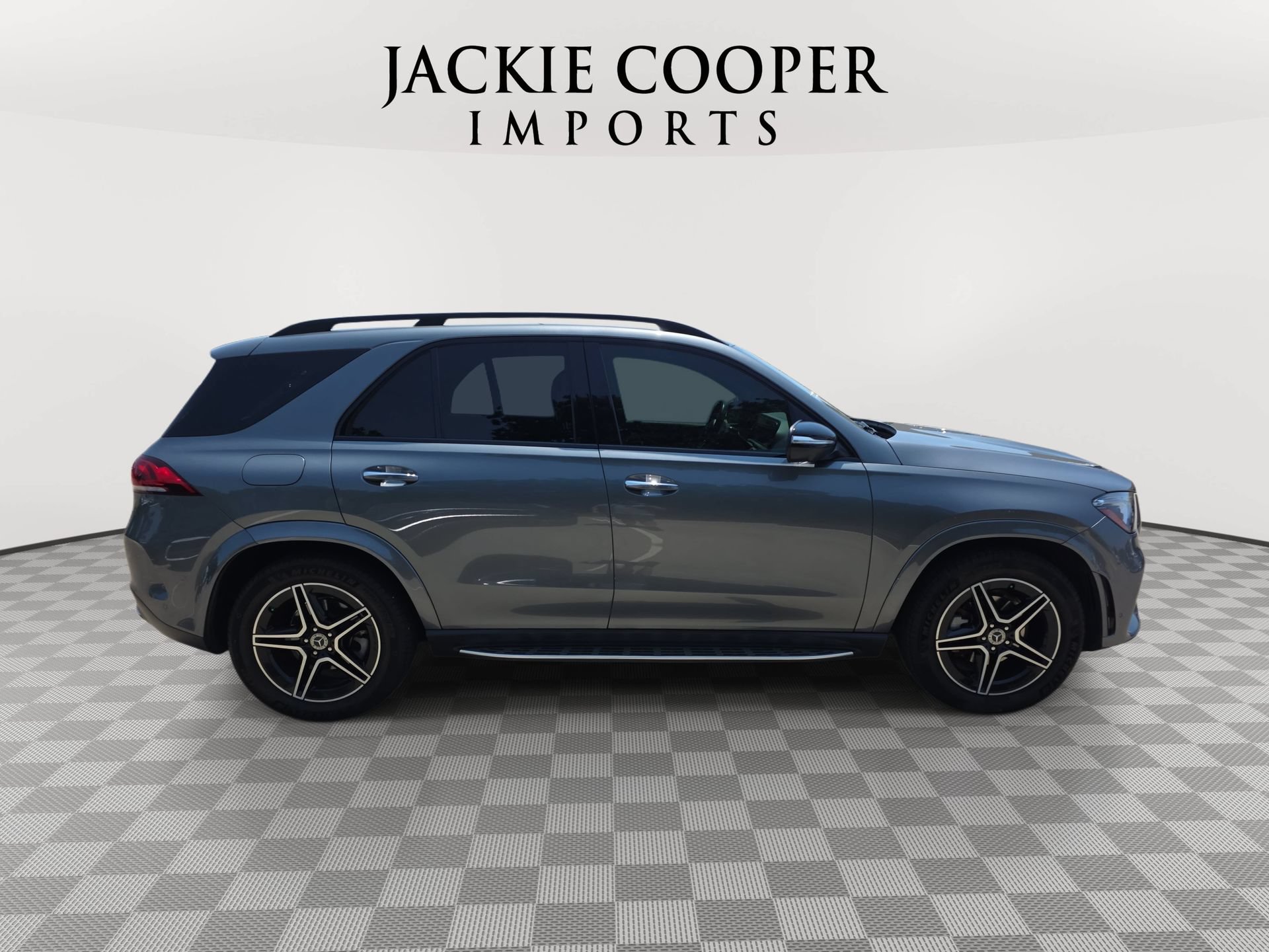 Certified 2022 Mercedes-Benz GLE 350 4MATIC image 4