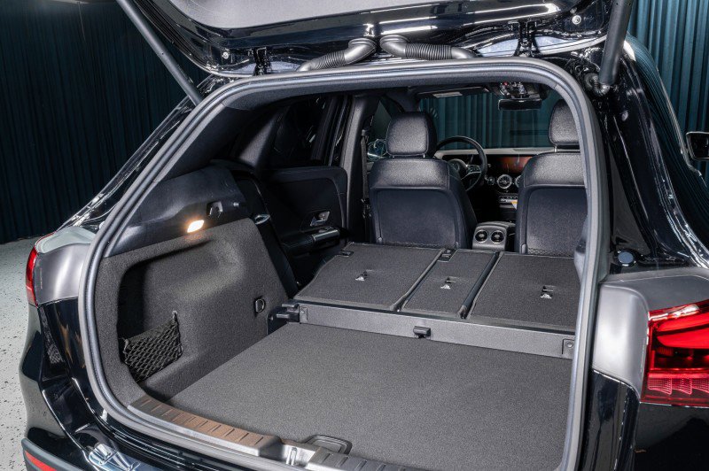 Certified 2025 Mercedes-Benz GLA 250 image 9