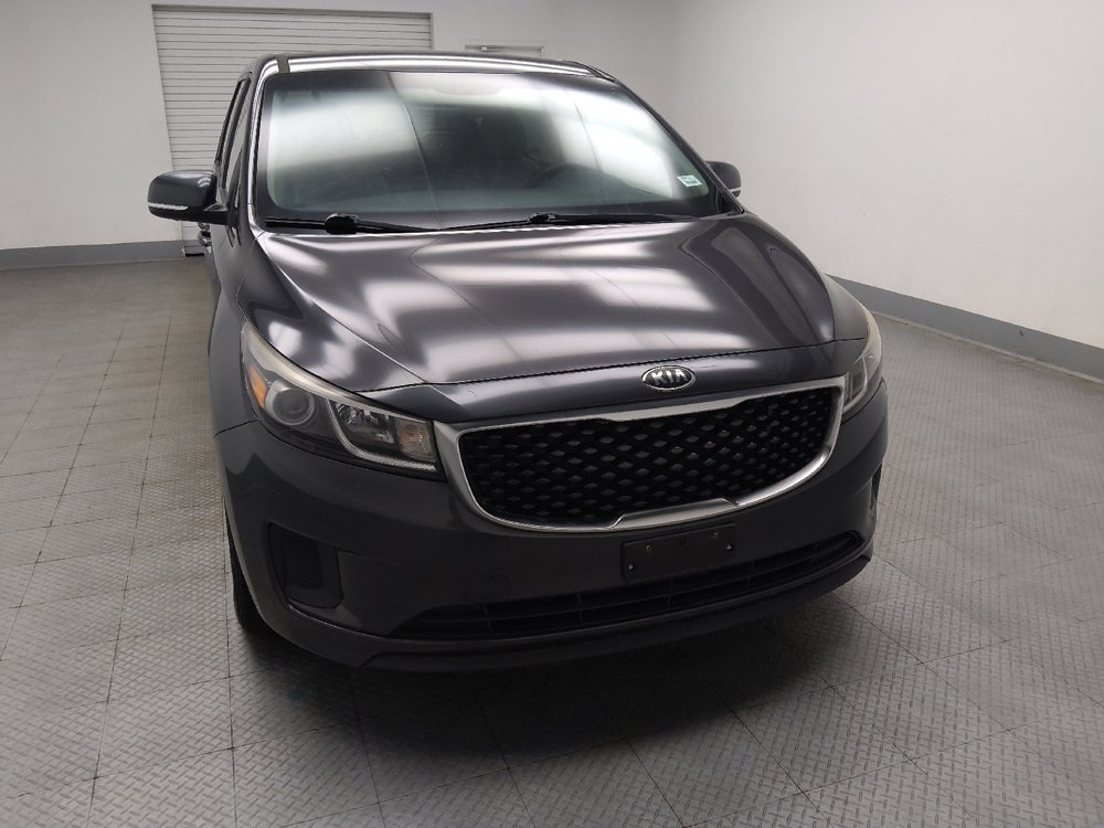 Used 2017 Kia Sedona LX FWD image 14