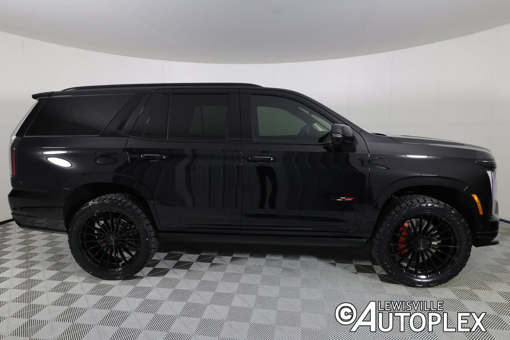 Used 2026 Cadillac Escalade V w/ LPO, ONYX Package AWD/4WD image 4