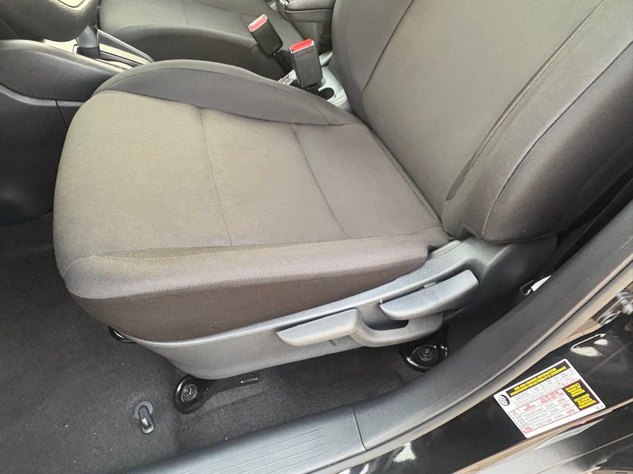 Certified 2025 Nissan Kicks Play S FWD image 31