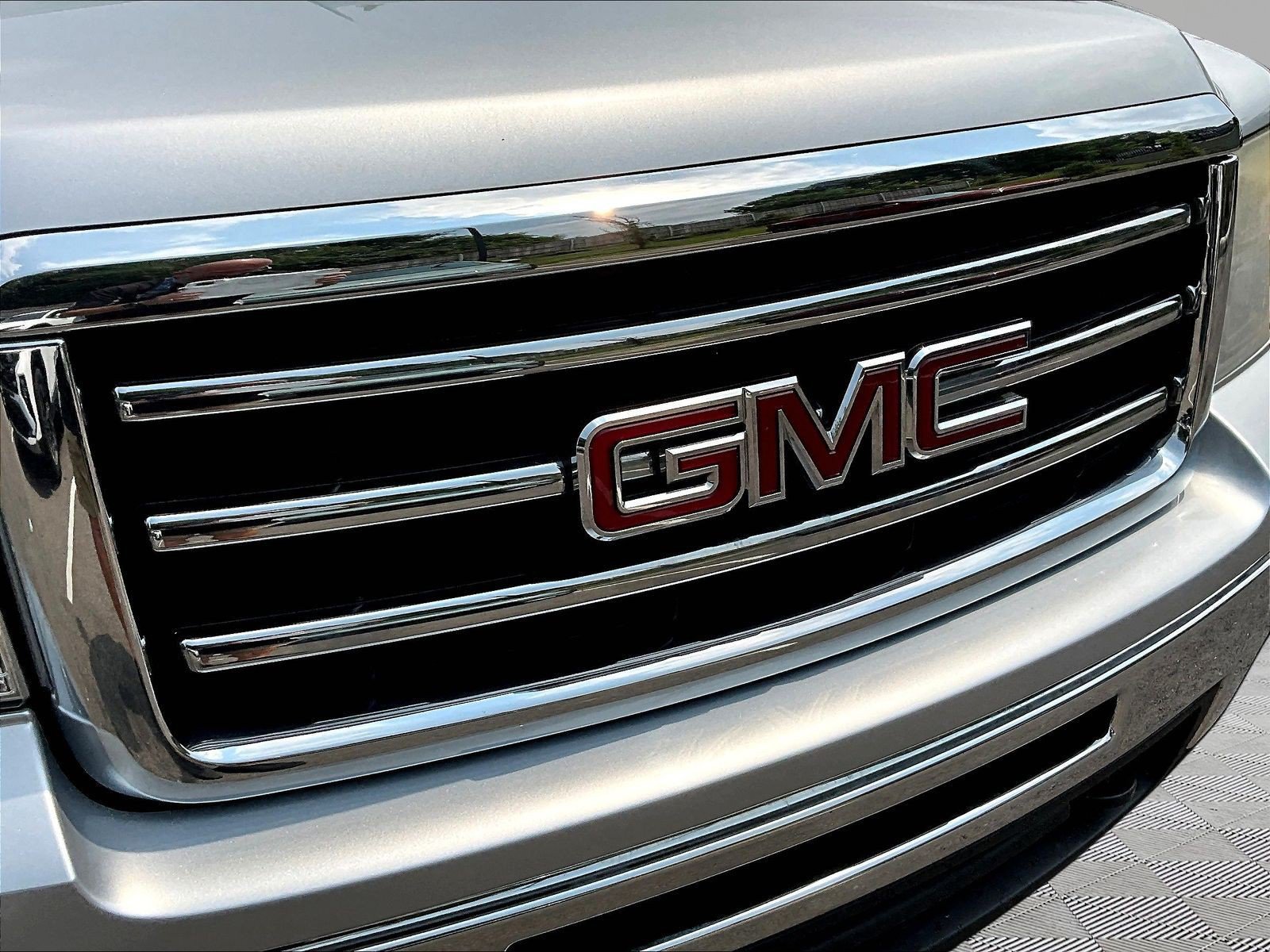 Used 2013 GMC Sierra 1500 SLE w/ Power Tech Package AWD/4WD image 33