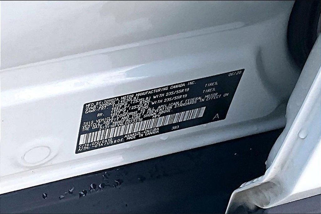 Certified 2020 Toyota RAV4 Limited image 19