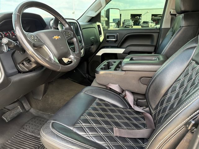 Used 2017 Chevrolet Silverado 2500 LT AWD/4WD image 17
