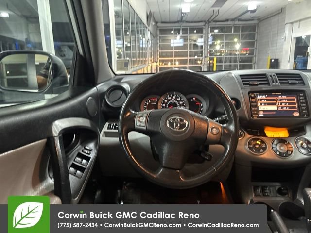 Used 2011 Toyota RAV4 Limited AWD/4WD image 33
