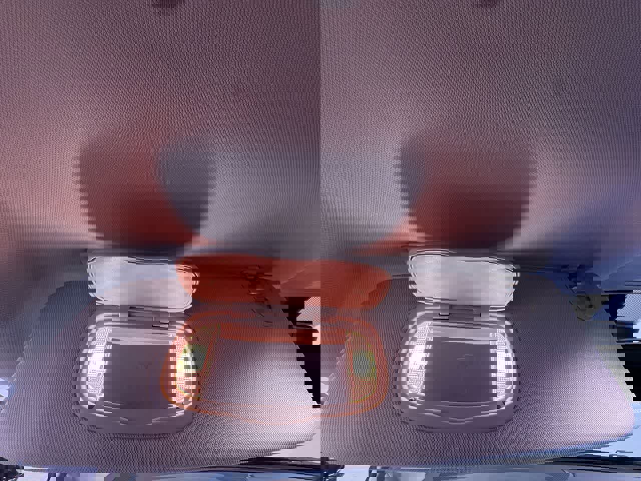 Used 2024 Chrysler Pacifica Touring-L image 33