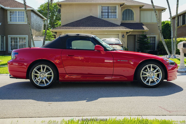 Used 2004 Honda S2000 image 21