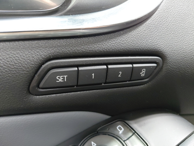 Certified 2021 Buick Enclave Premium w/ Sun and Sites Package FWD image 26