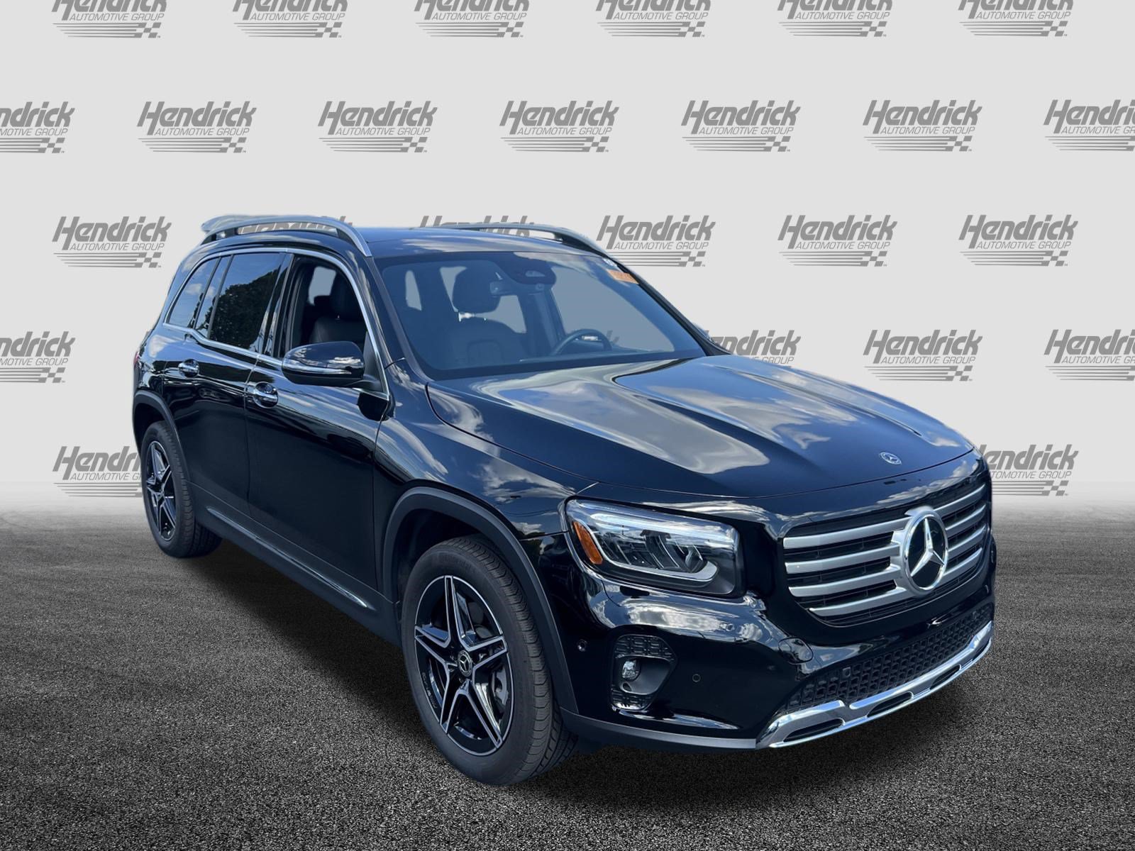 Used 2026 Mercedes-Benz GLB 250 4MATIC image 21