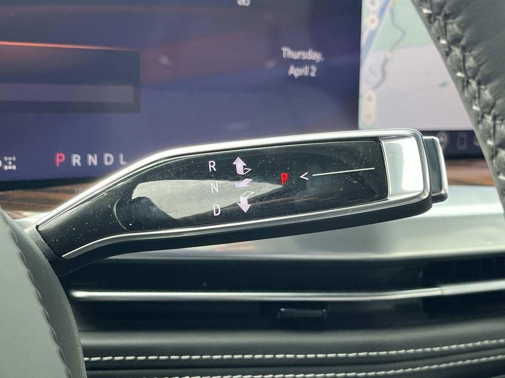 New 2026 Cadillac Escalade Platinum Sport w/ LPO, ONYX Package image 36