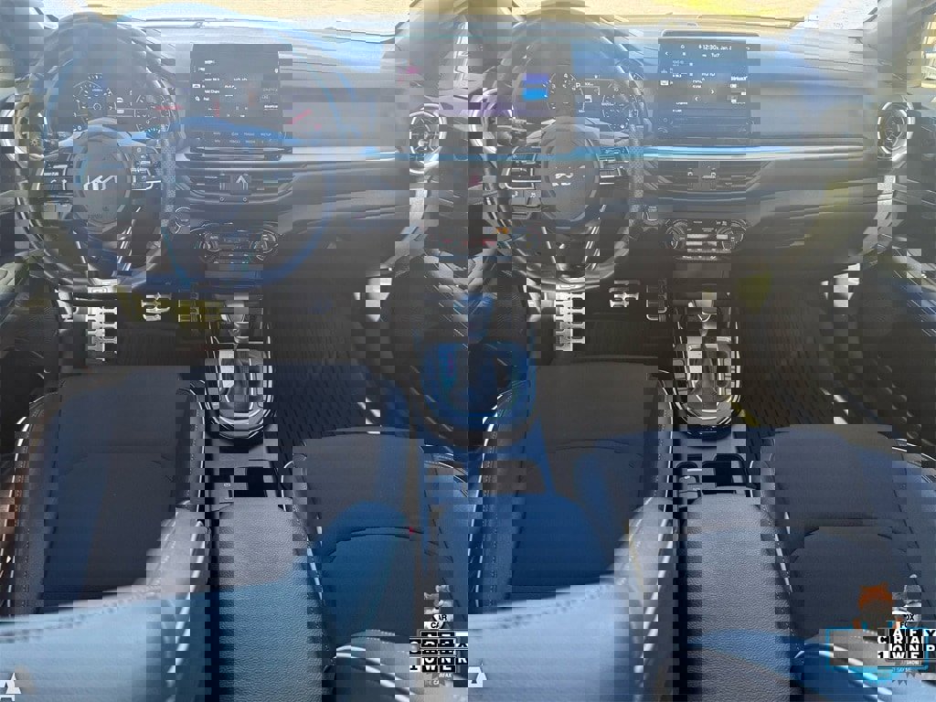 Used 2024 Kia Forte GT-Line w/ GT-Line Premium Package image 27