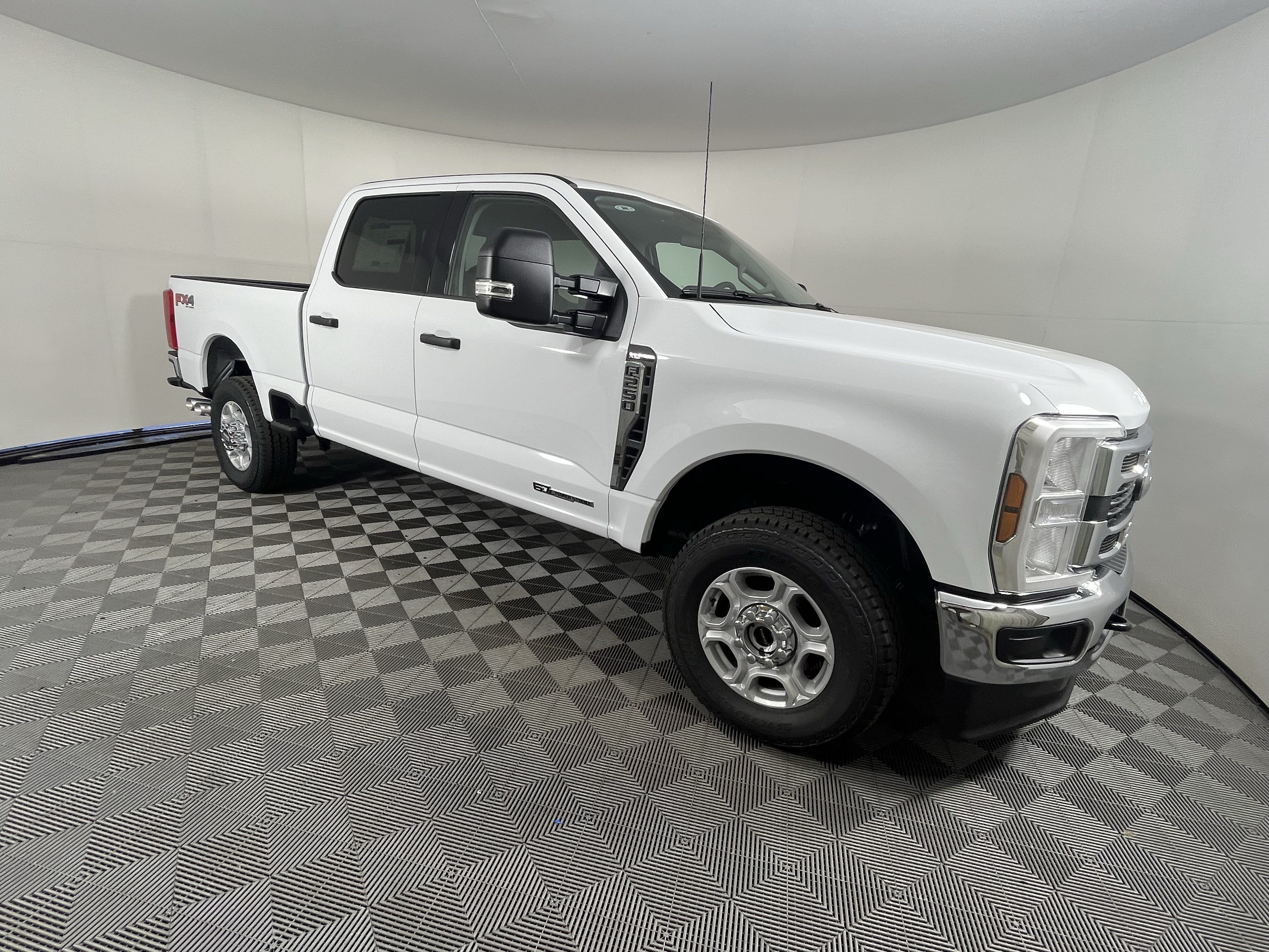 New 2026 Ford F250 XLT AWD/4WD image 7