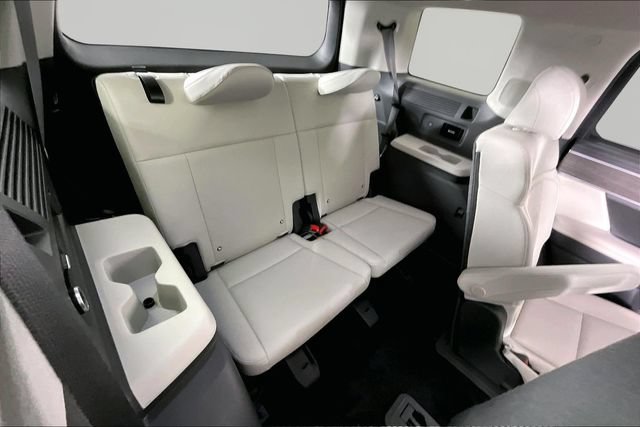 Used 2025 Hyundai Santa Fe Calligraphy AWD/4WD image 24