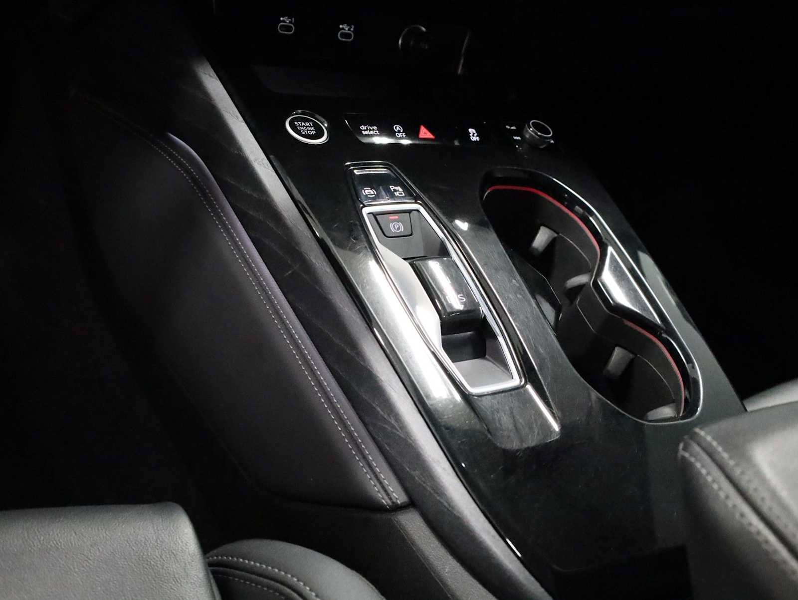 Used 2025 Audi A5 2.0T Premium Plus w/ Premium Plus AWD/4WD image 27