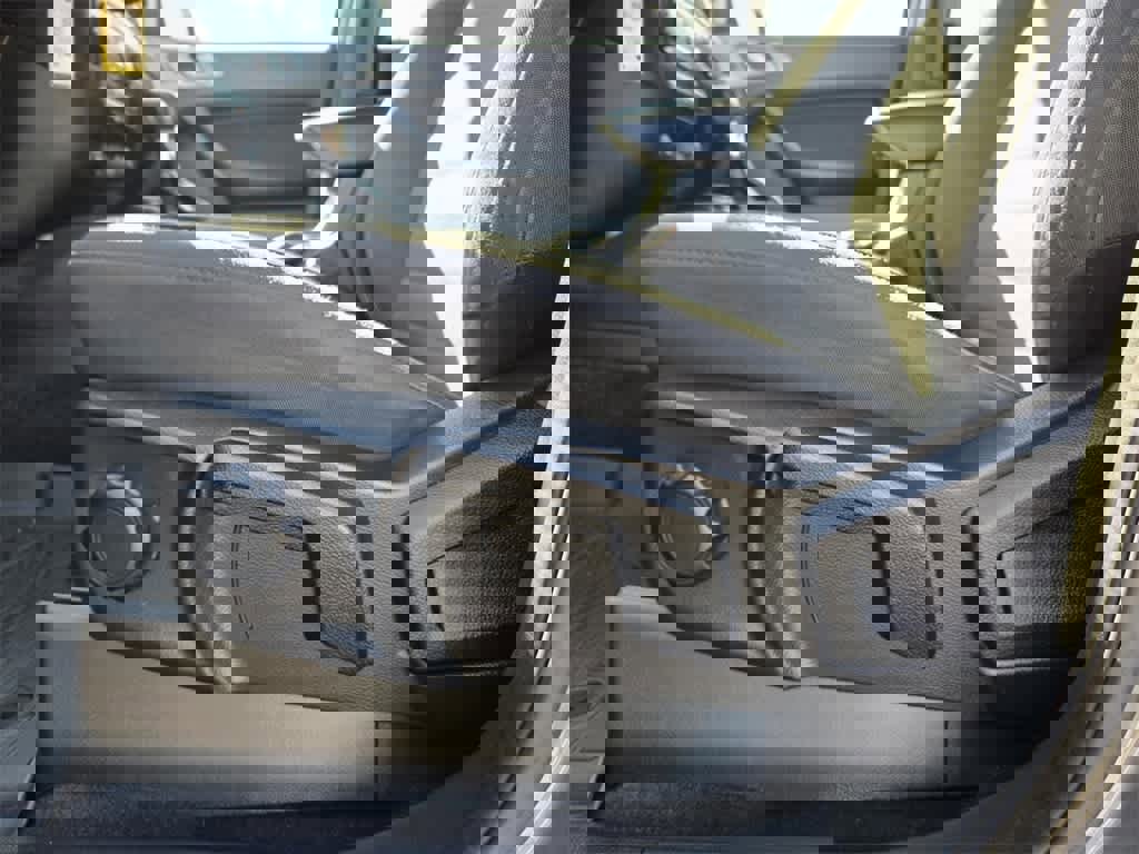 Used 2023 Ford Ranger XLT w/ Equipment Group 301A Mid image 13