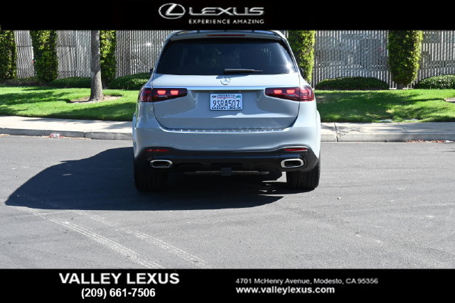 Used 2024 Mercedes-Benz GLS 580 4MATIC image 5