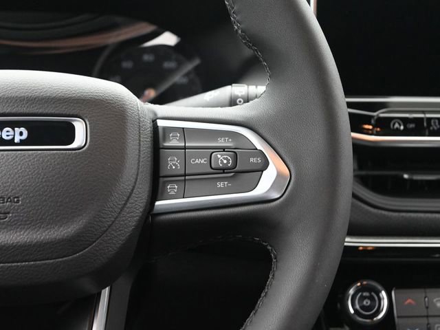 New 2026 Jeep Compass Latitude w/ Sun and Sound Group image 29