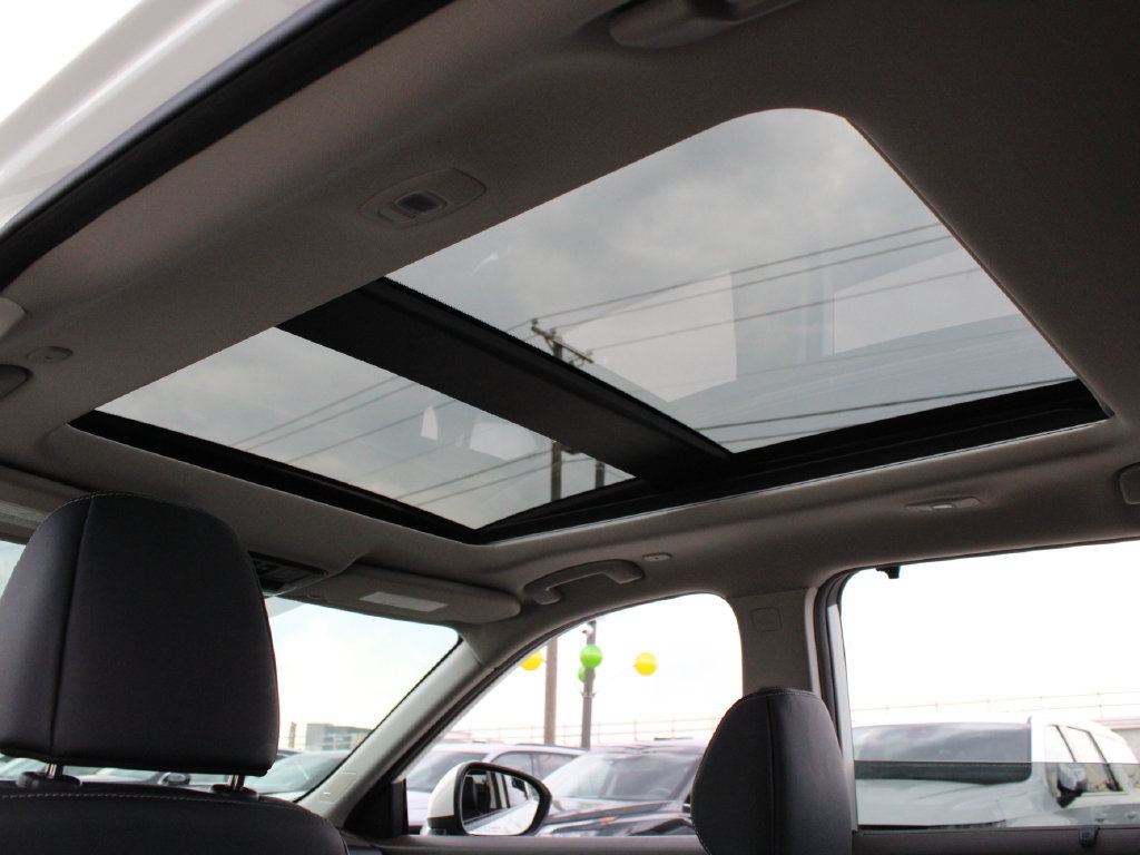 Used 2023 Nissan Rogue SL w/ SL Premium Package FWD image 22