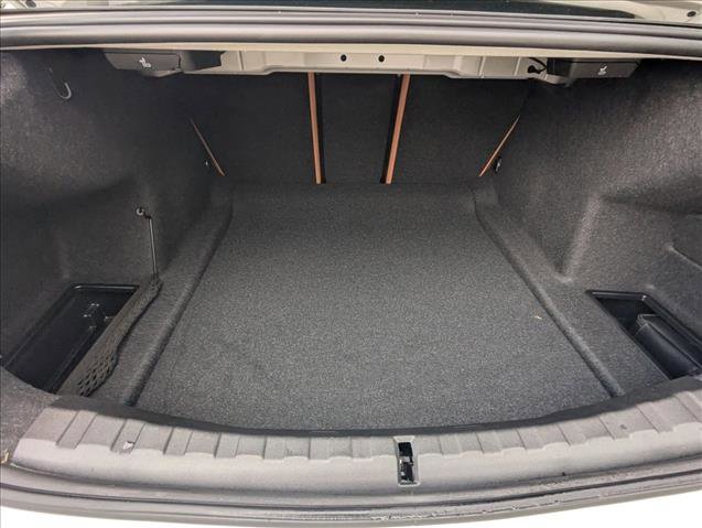 Certified 2025 BMW 330i Sedan w/ M Sport Package RWD image 6